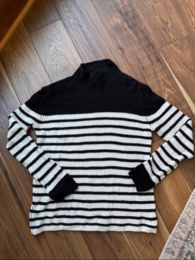GAP Black and White Striped Turtleneck Sweater